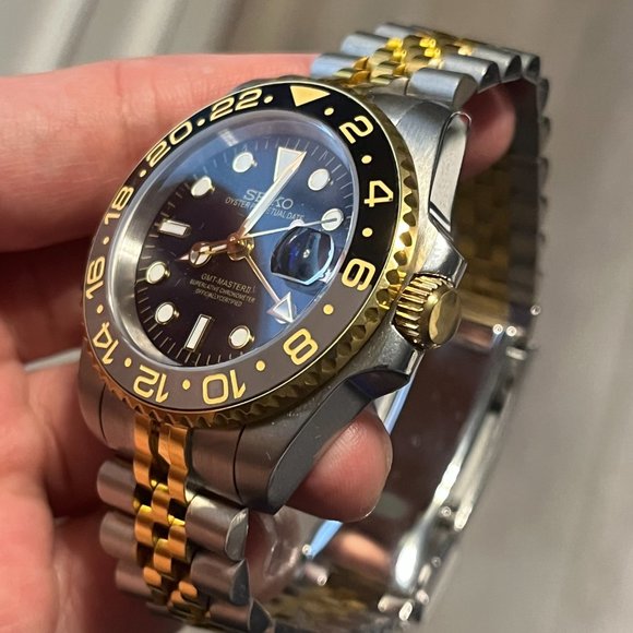 SOLD - Picture 2 of 5